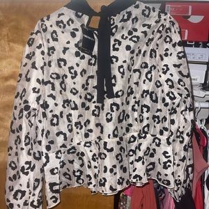 Forever21 Plus Cheetah Print Woven top! NWT